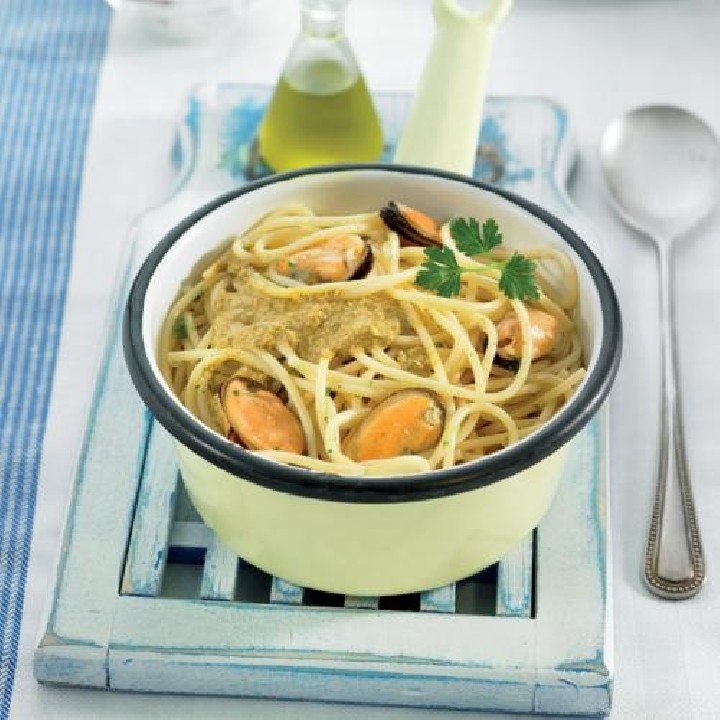 Receta de Espaguetis mejillones - La Sirena