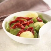 Receta de Mongeta verda i patata amb pebrots del piquillo