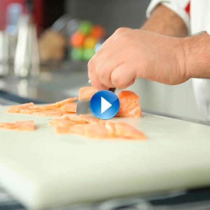 Com podem tallar llenques fines dun peix per fer carpaccio?