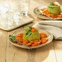 Pastelitos de espinacas y halibut con corona de zanahorias